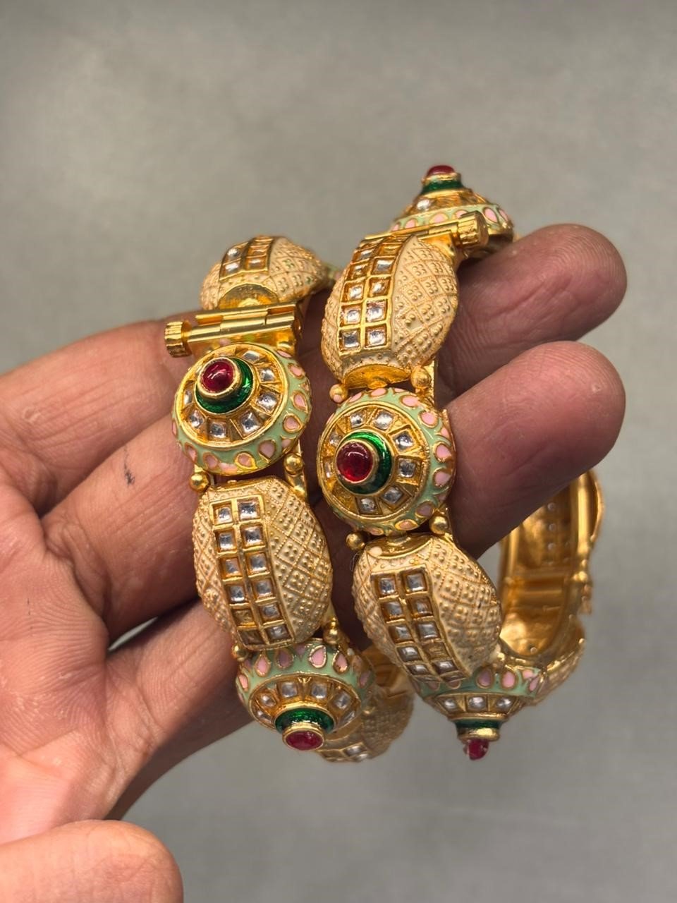 ANTIQUE BANGAL