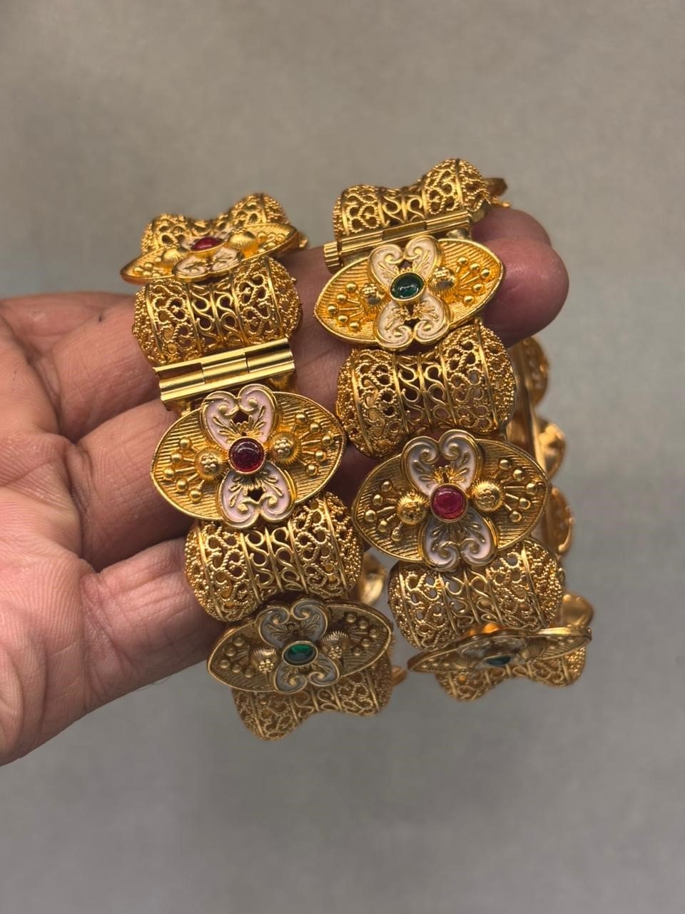 ANTIQUE BANGAL
