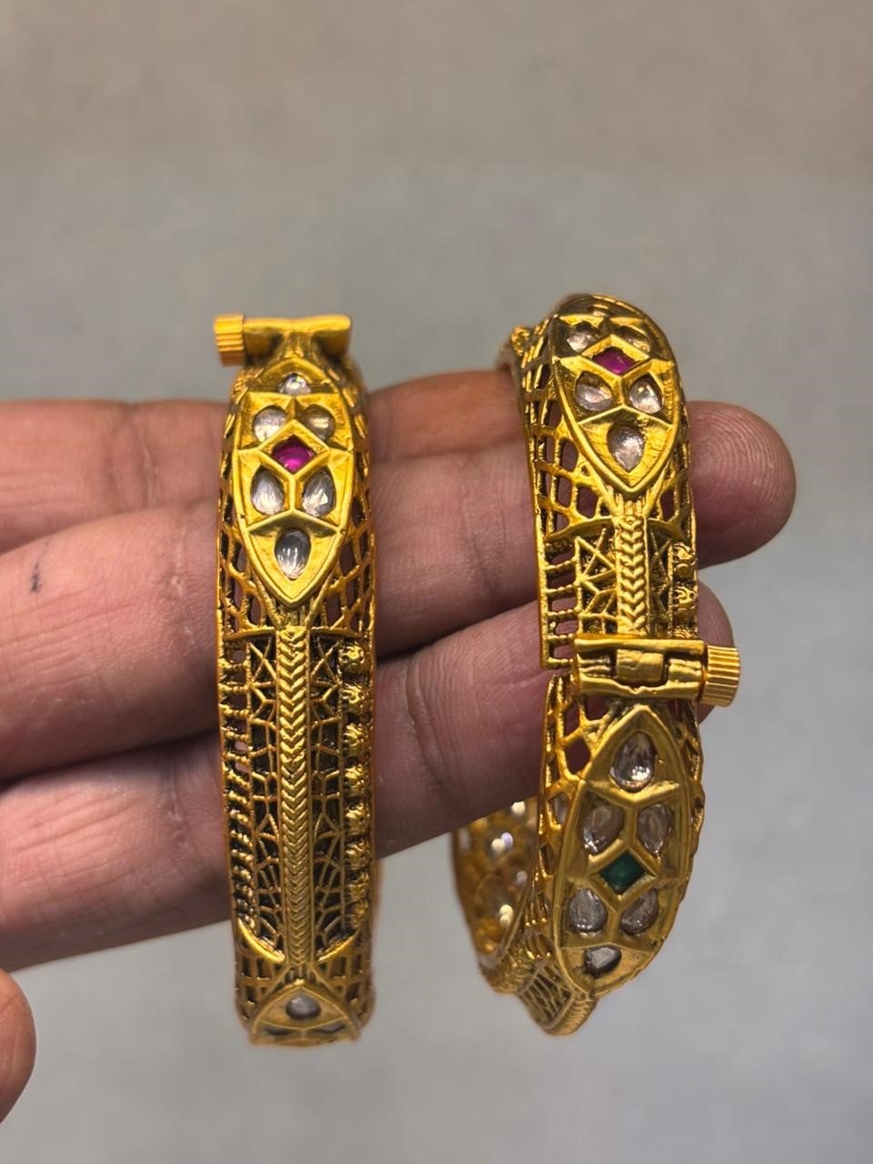 ANTIQUE BANGAL
