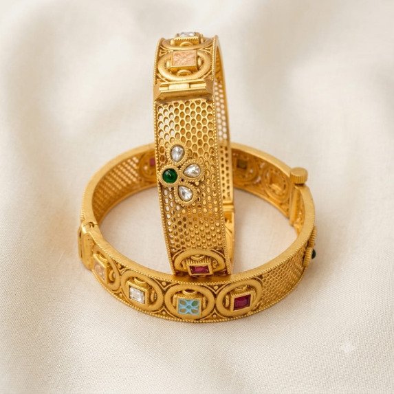 ANTIQUE BANGAL