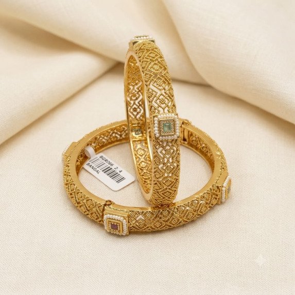 ANTIQUE BANGAL