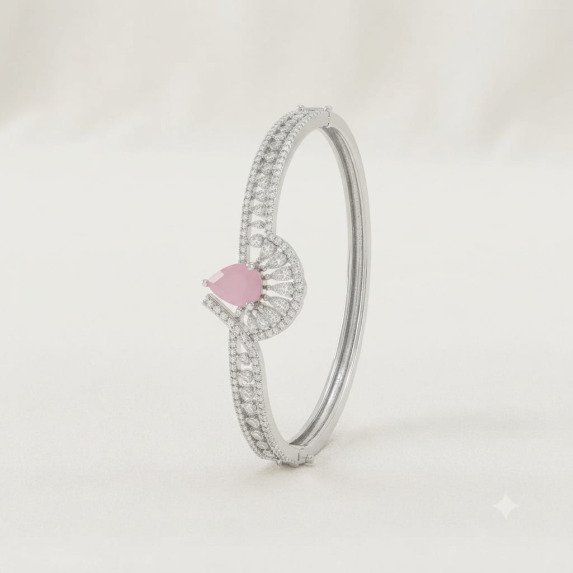 A. D. (AMRIKAN DIAMOND) LEDIES KADA