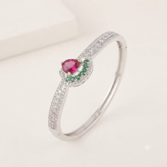 A. D. (AMRIKAN DIAMOND) LEDIES KADA