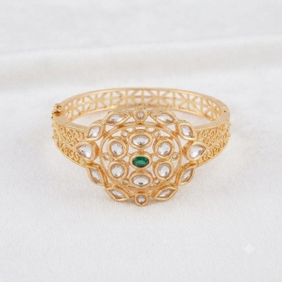 KUNDAN GOLDEN KADA
