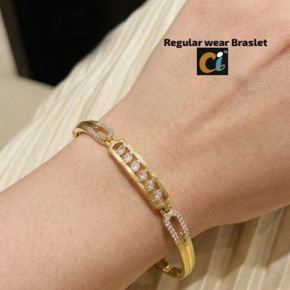 RUNNING BRACELET