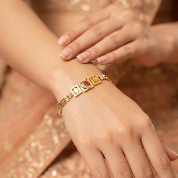 RUNNING BRACELET
