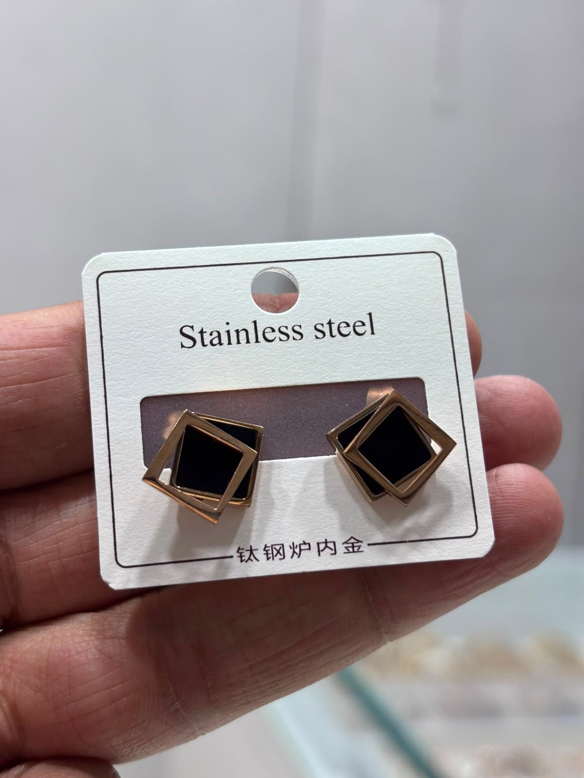 STAINLESS STEEL TOPS