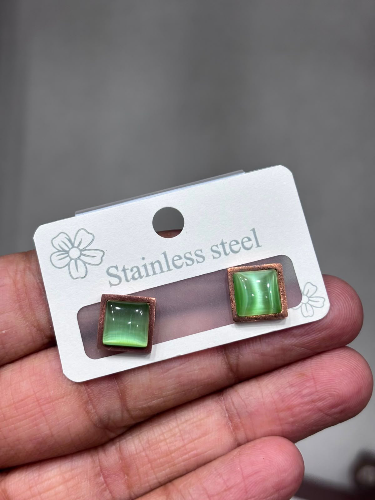 STAINLESS STEEL TOPS