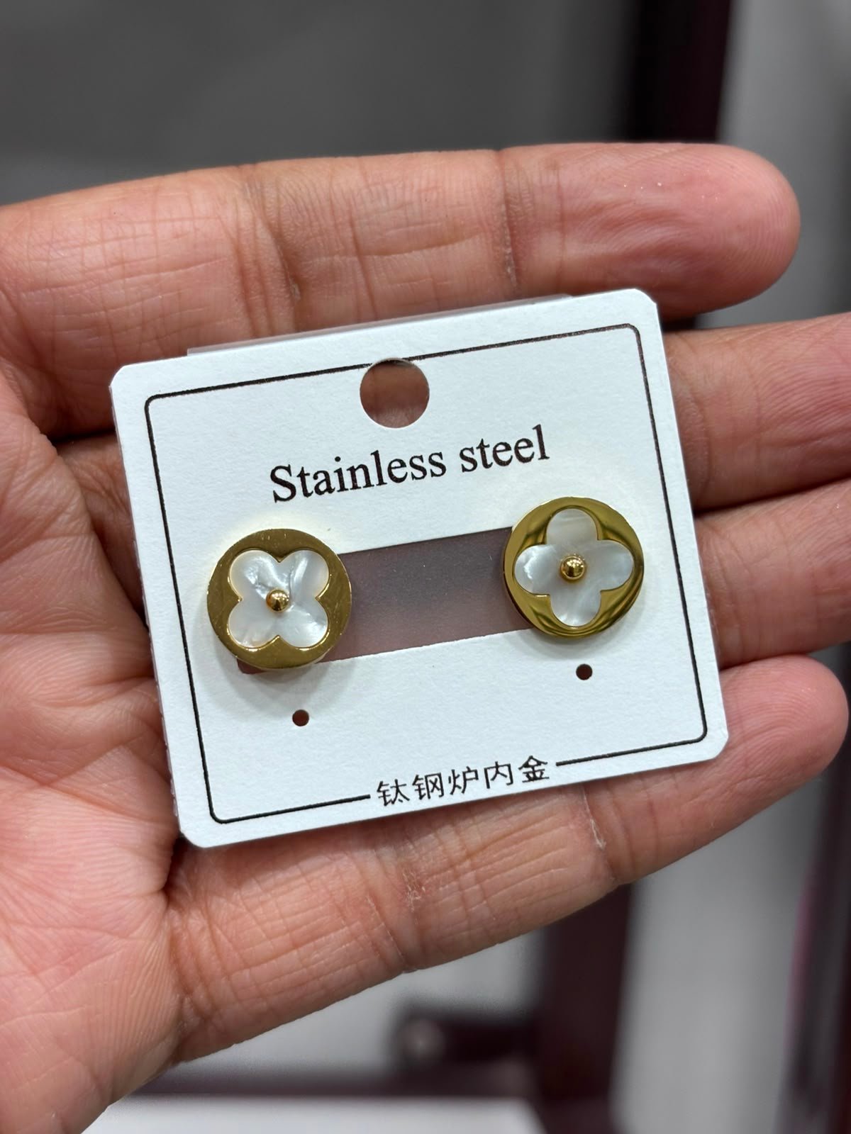 STAINLESS STEEL TOPS