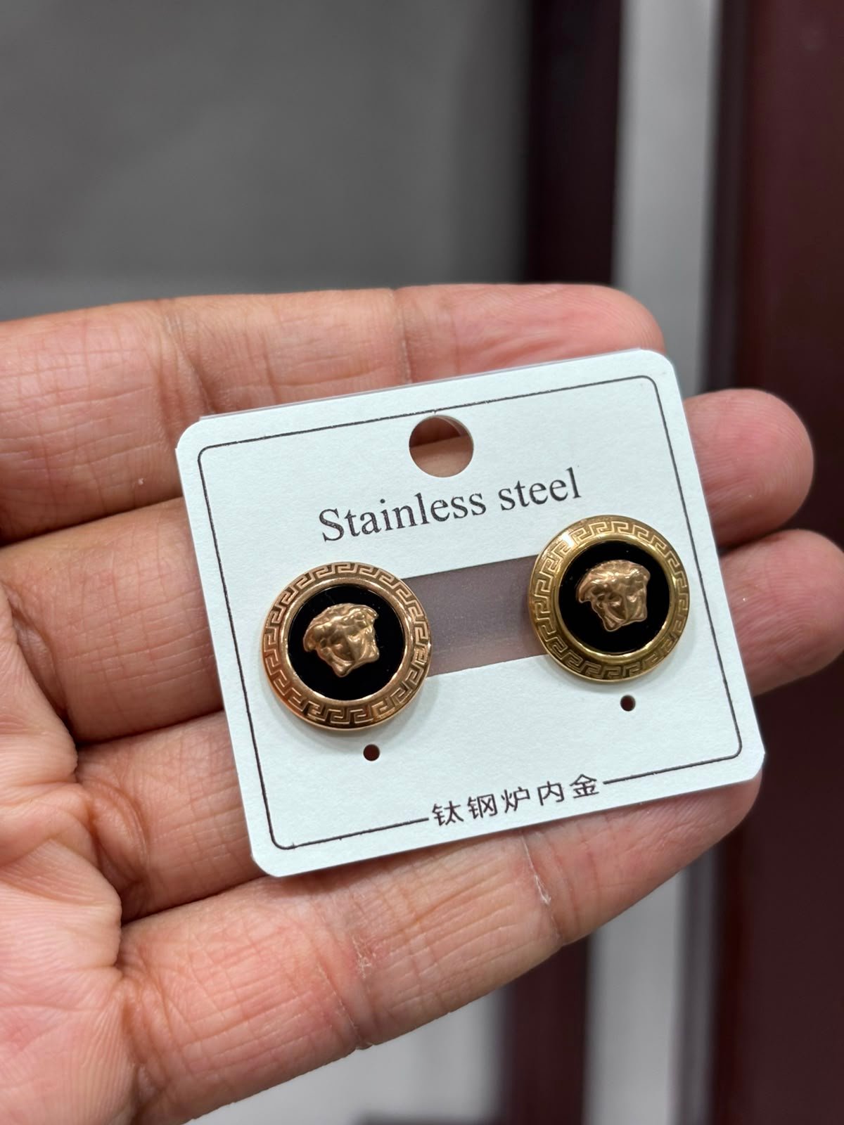 STAINLESS STEEL TOPS