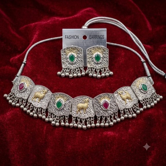 NAVRATRI SHORT NECKLACE