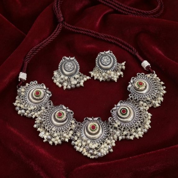 NAVRATRI SHORT NECKLACE