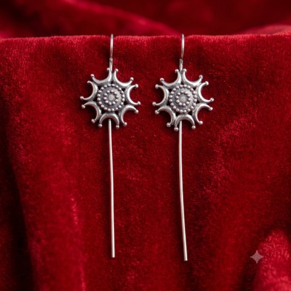 EARRING