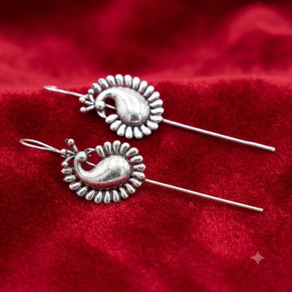 EARRING
