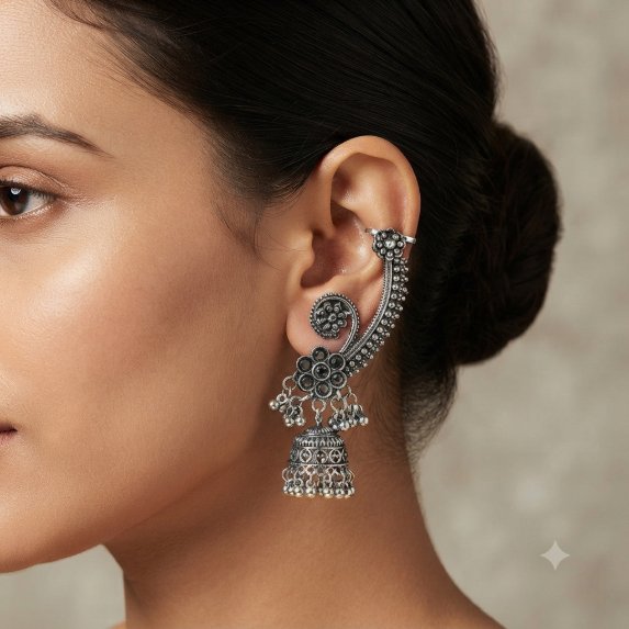 EAR CUFF