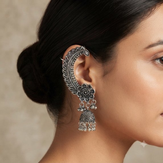 EAR CUFF