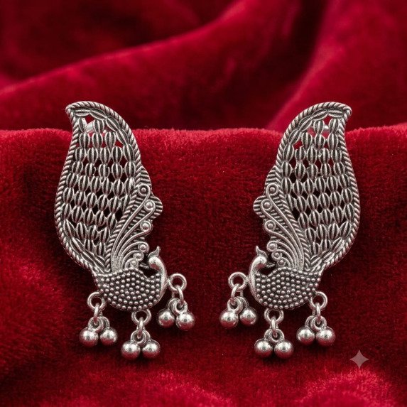 EAR CUFF