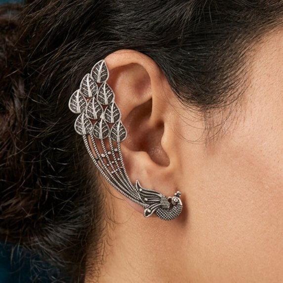 EAR CUFF