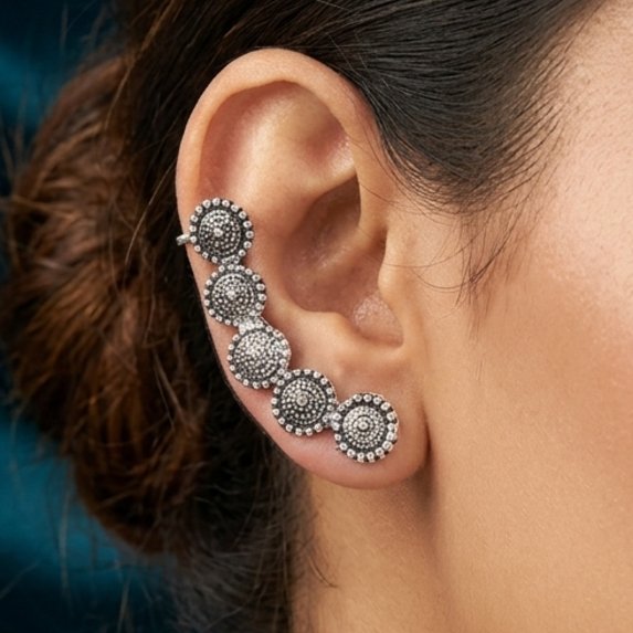 EAR CUFF