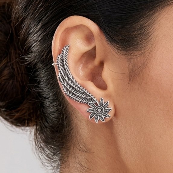 EAR CUFF