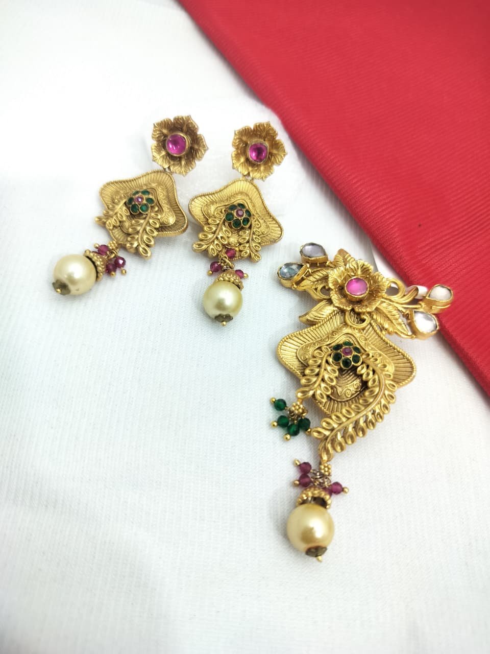 ANTIQUE PENDAL SET CONVERTIBLE