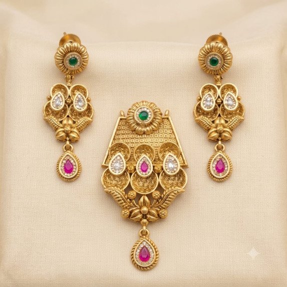 SWAROVSKI PENDAL SET