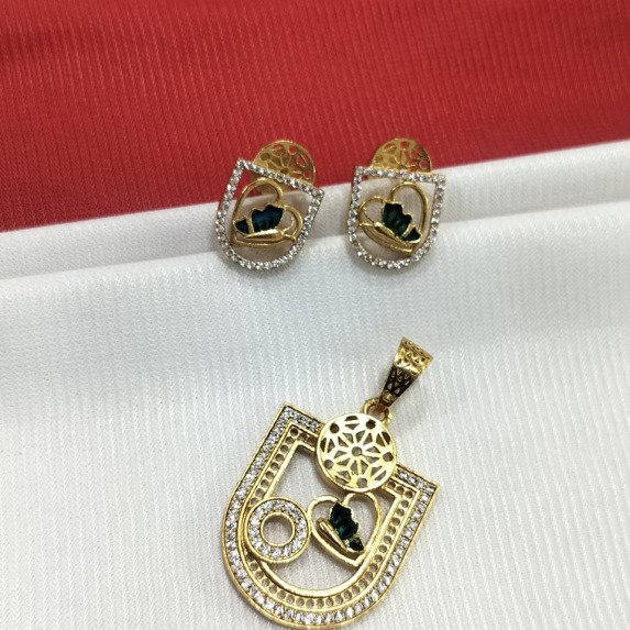 A.D. GOLDEN PENDAL SET