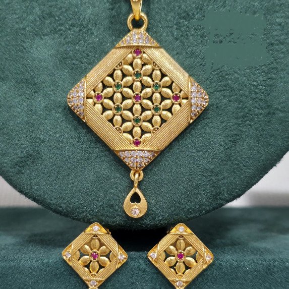 A.D. GOLDEN PENDAL SET