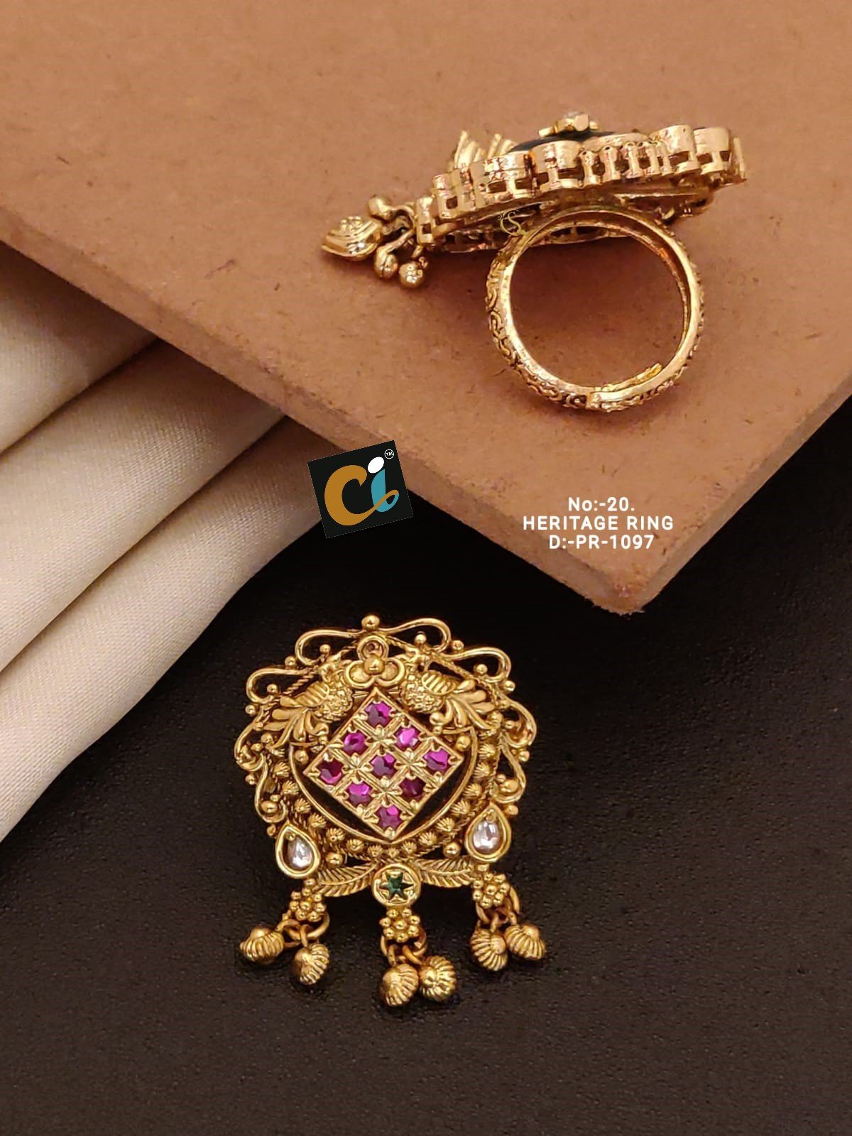 HARITAGE RING