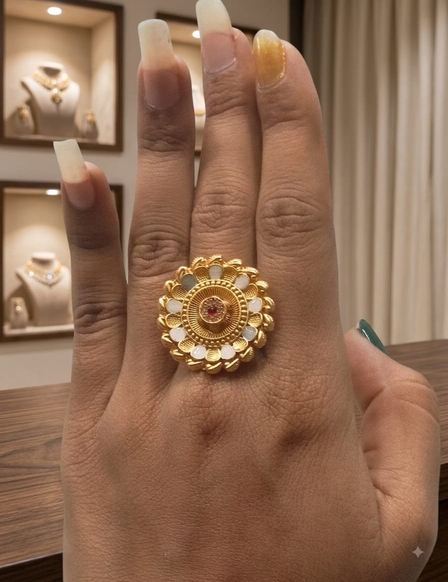 ANTIQUE RING FOR LEDIES