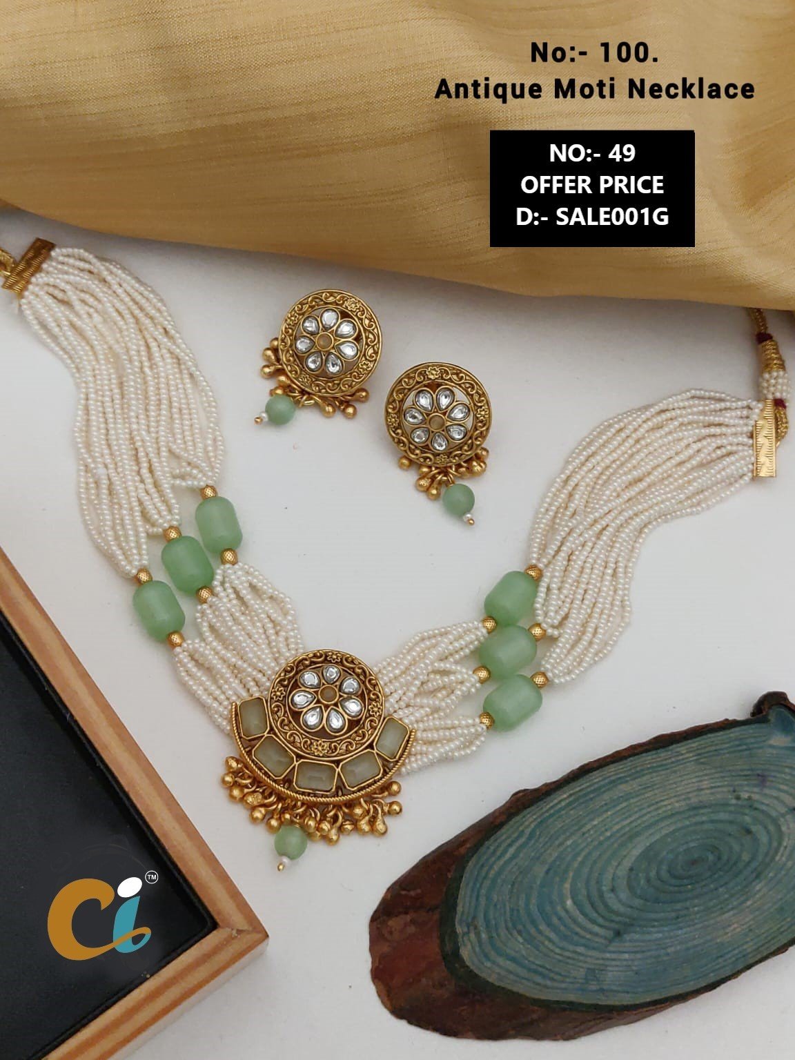 MOTI AND KUNDAN SHORT NECKLACE CHOKER