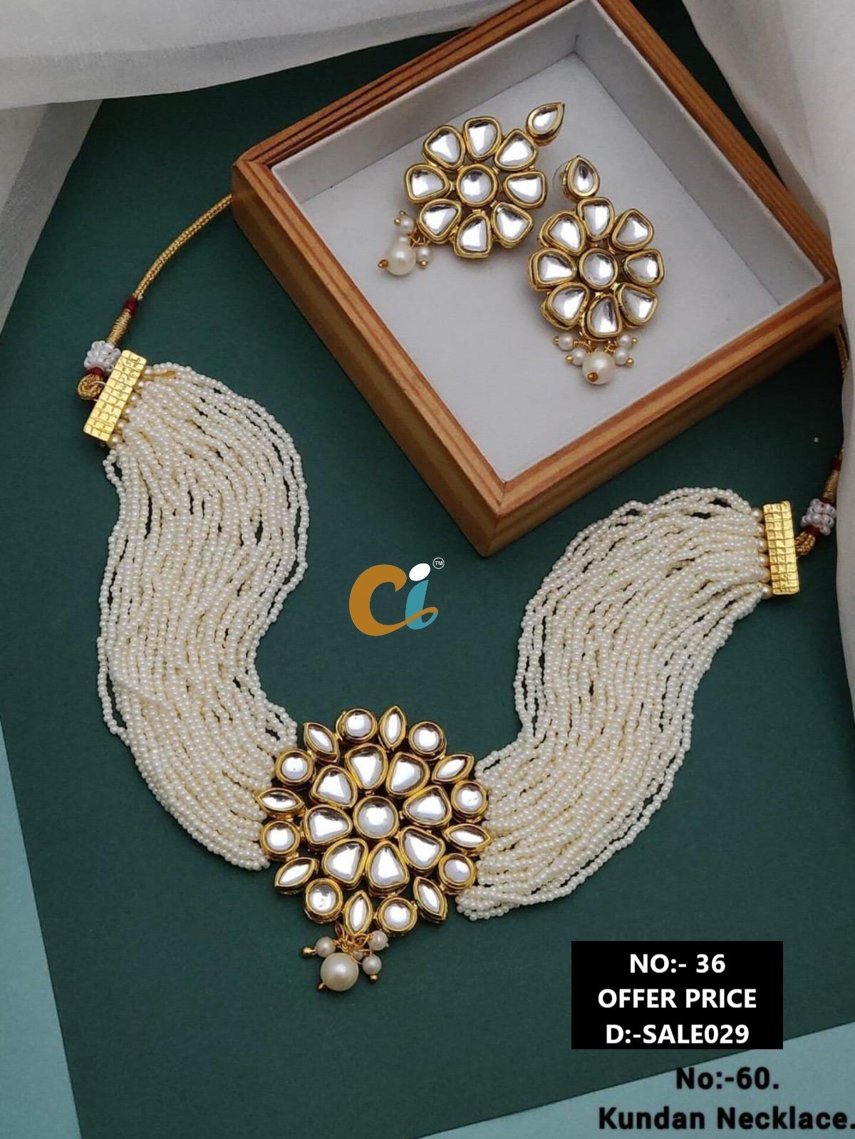 MOTI AND KUNDAN SHORT NECKLACE CHOKER