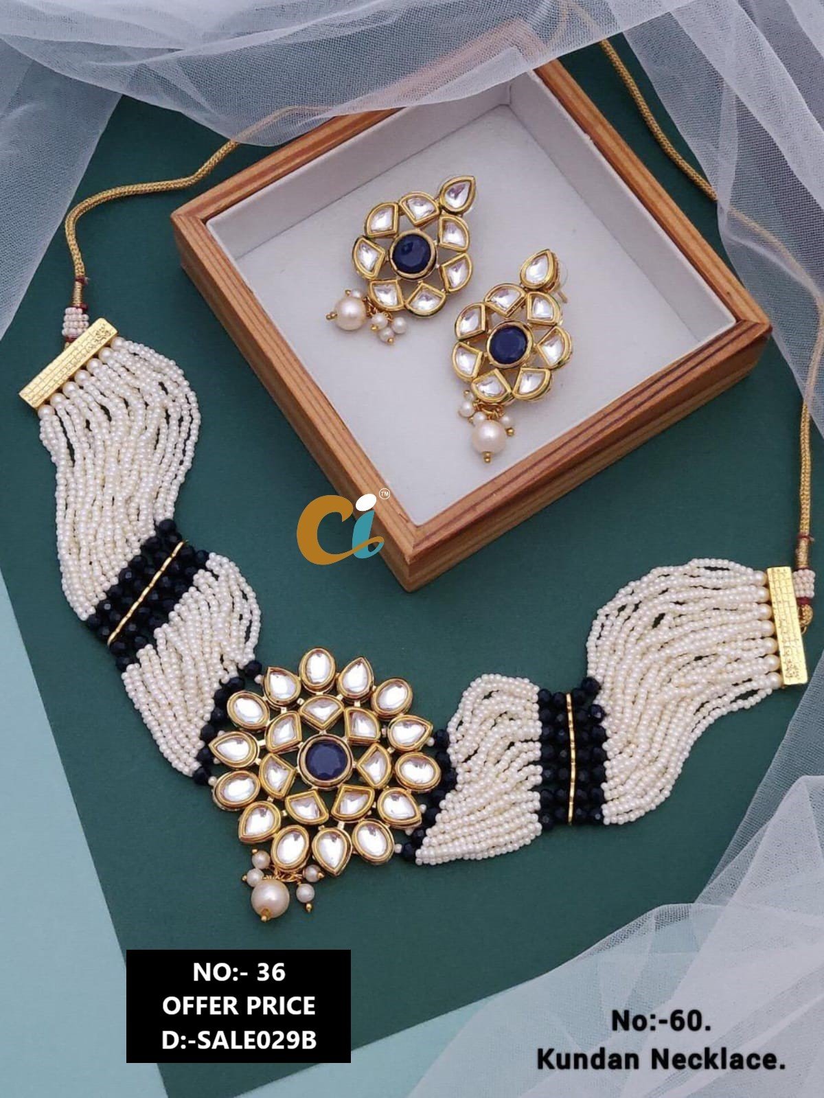 MOTI AND KUNDAN SHORT NECKLACE CHOKER