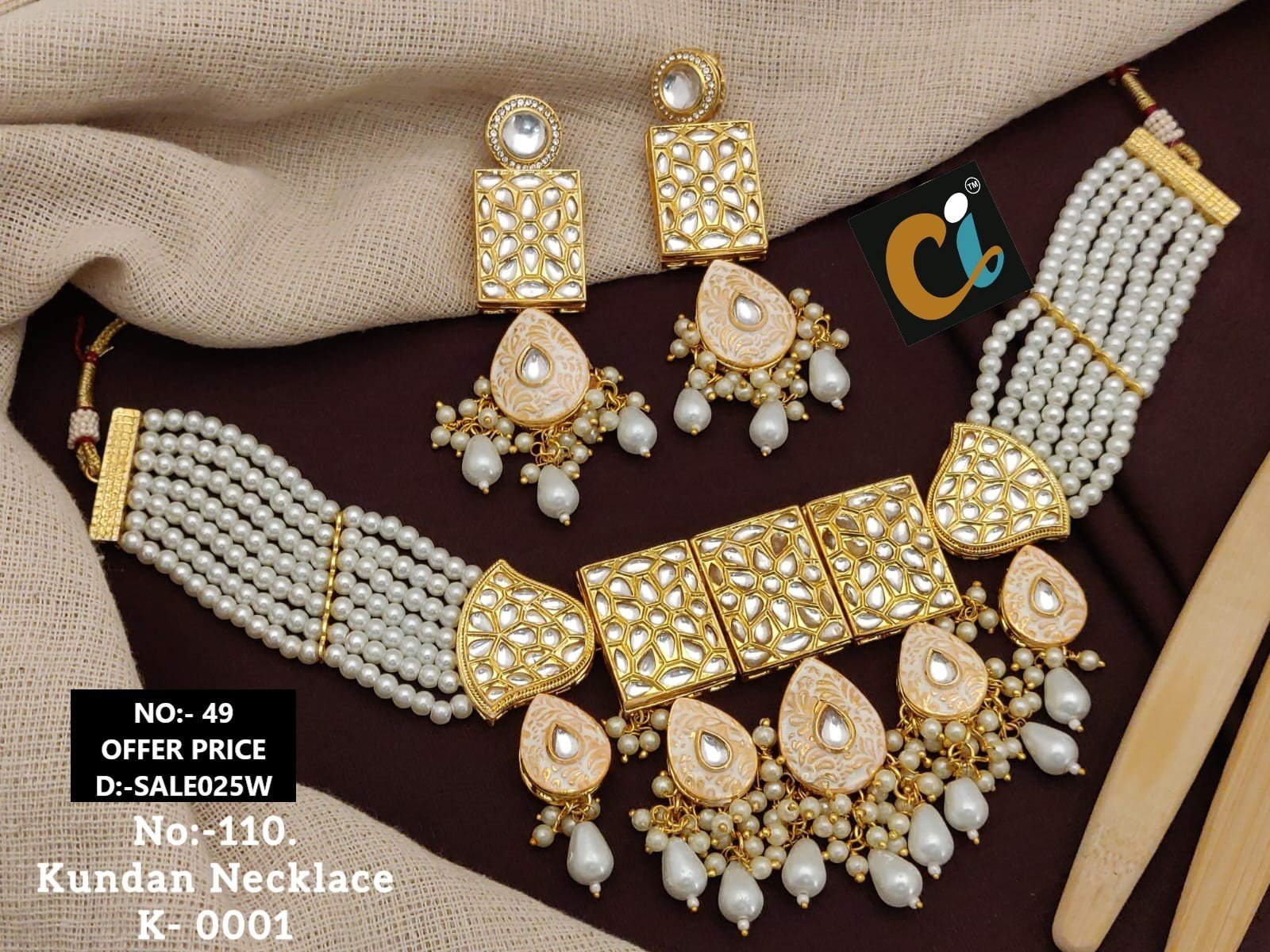 MOTI AND KUNDAN SHORT NECKLACE CHOKER