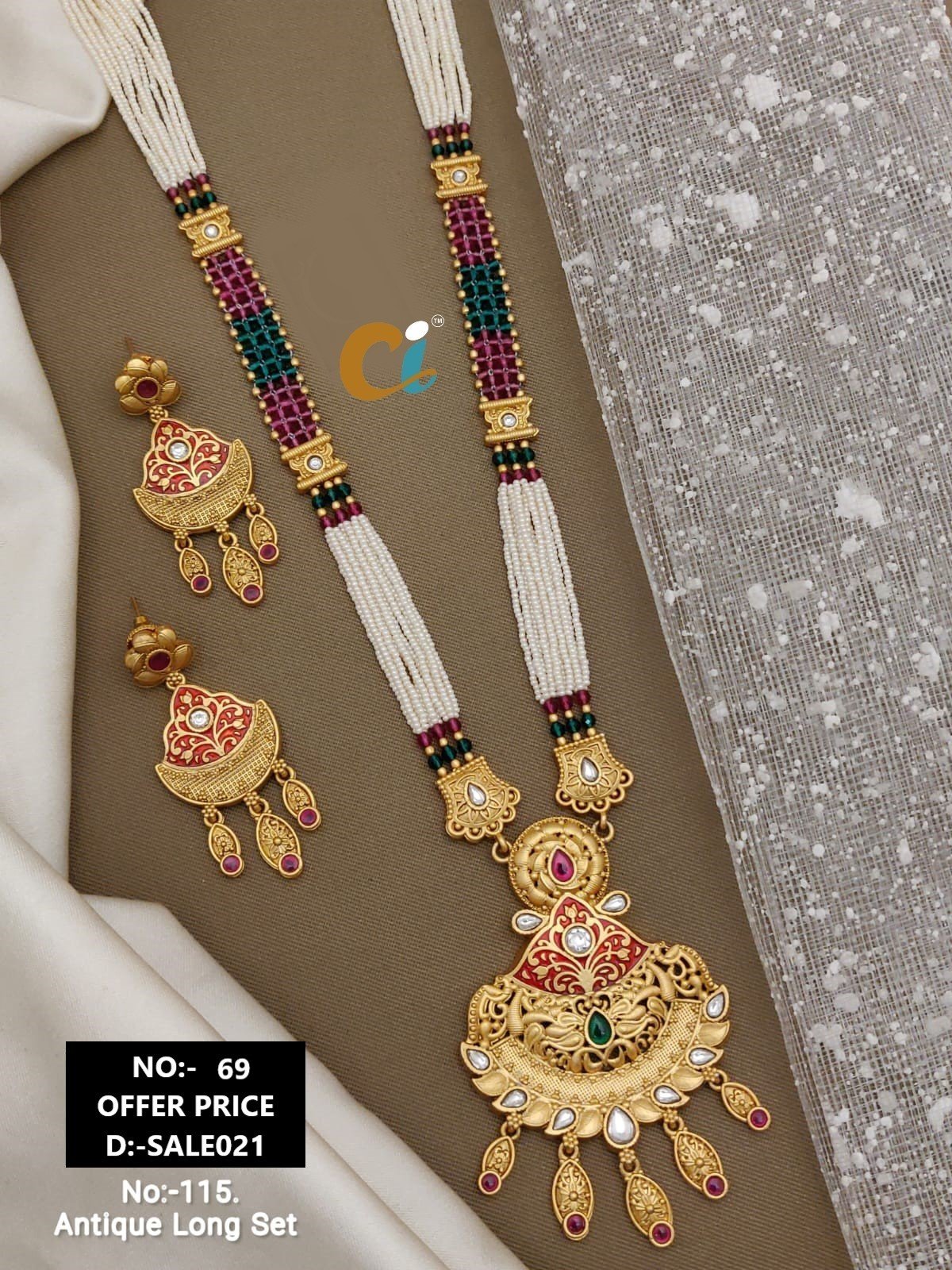 ATINQUE WITH MOTI LONG NECKLACE