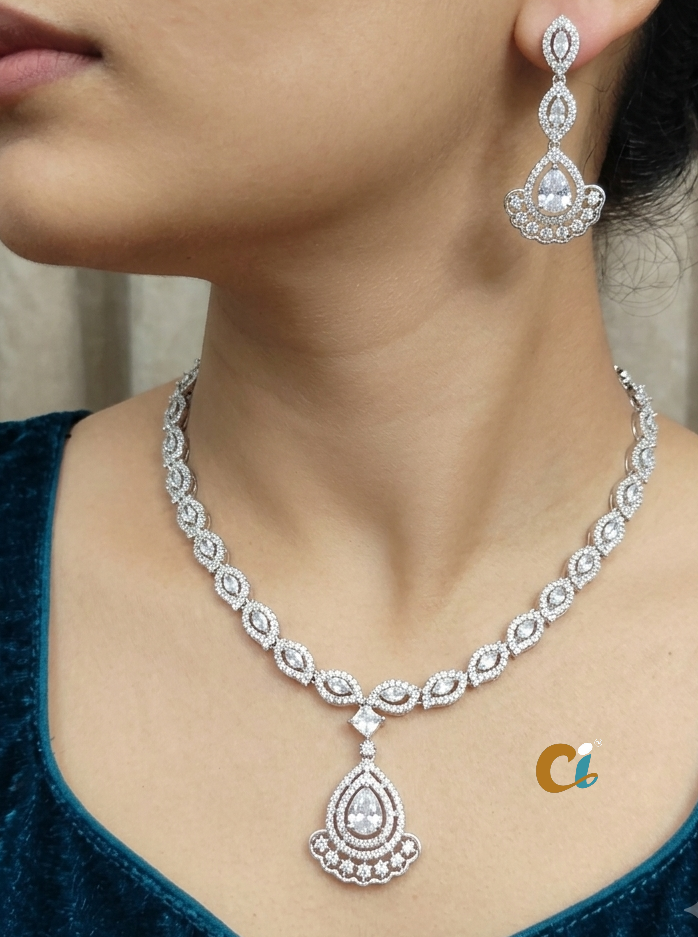 A.D. (AMRIKAN DIAMOND ) NECKLACE