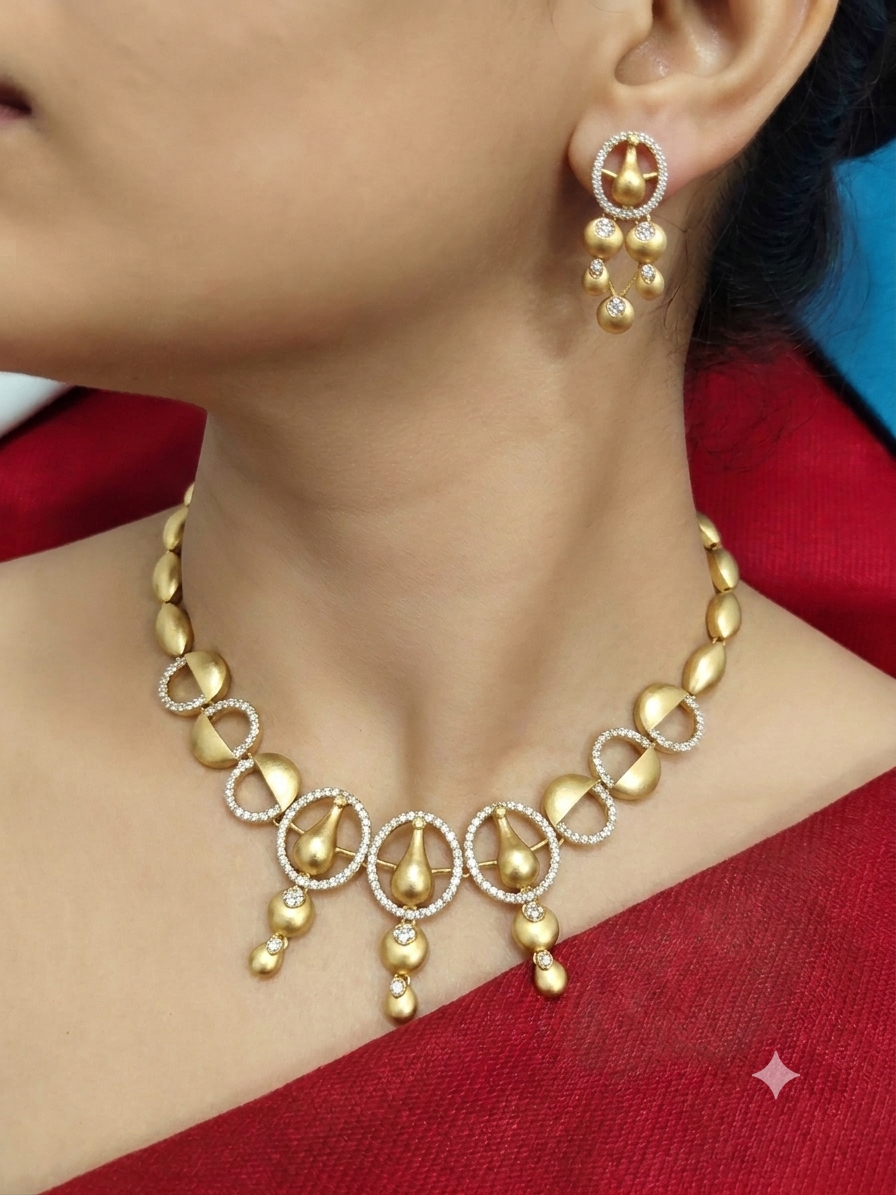 GOLDEN  A.D. SHORT NECKLACE