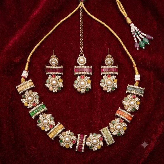 MEHNDI PALETING NECKLACE