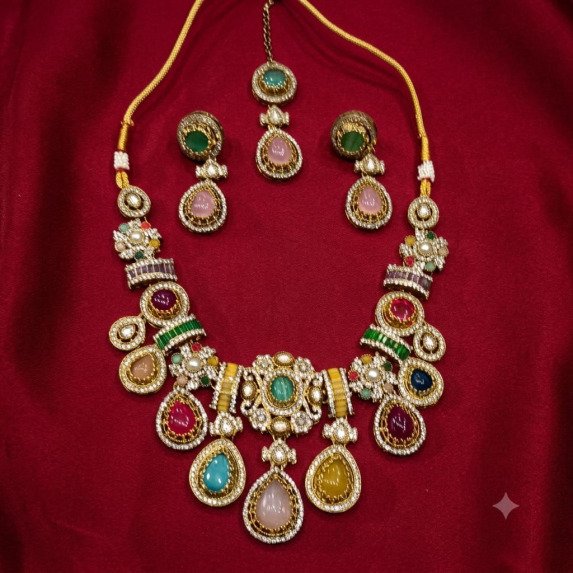 MEHNDI PALETING NECKLACE