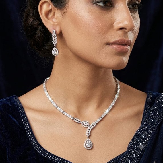 A.D. (AMRIKAN DIAMOND ) NECKLACE