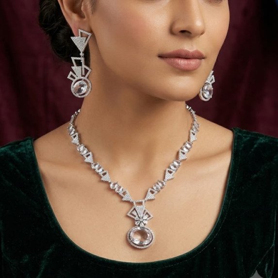 A.D. (AMRIKAN DIAMOND ) NECKLACE