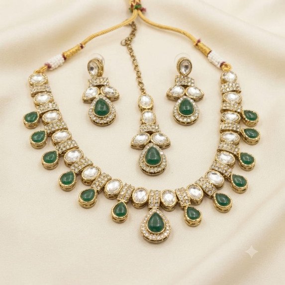 MEHNDI PALETING KUNDAN NECKLACE
