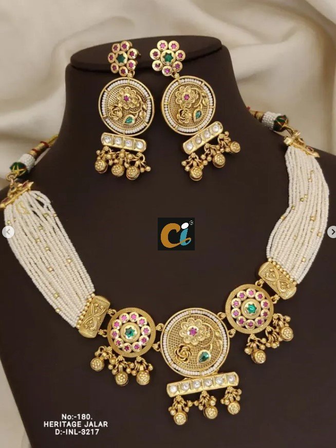 HARITAGE MOTI SHORT NECKLACE