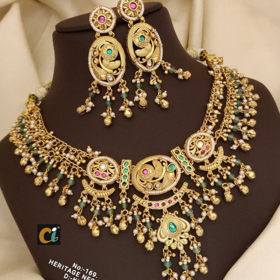 HARITAGE SHORT NECKLACE