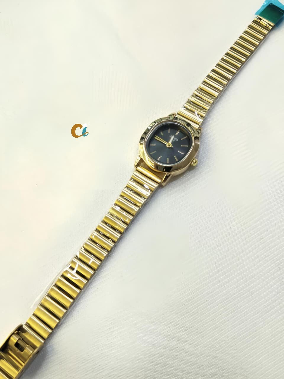 REGULAR WATCH