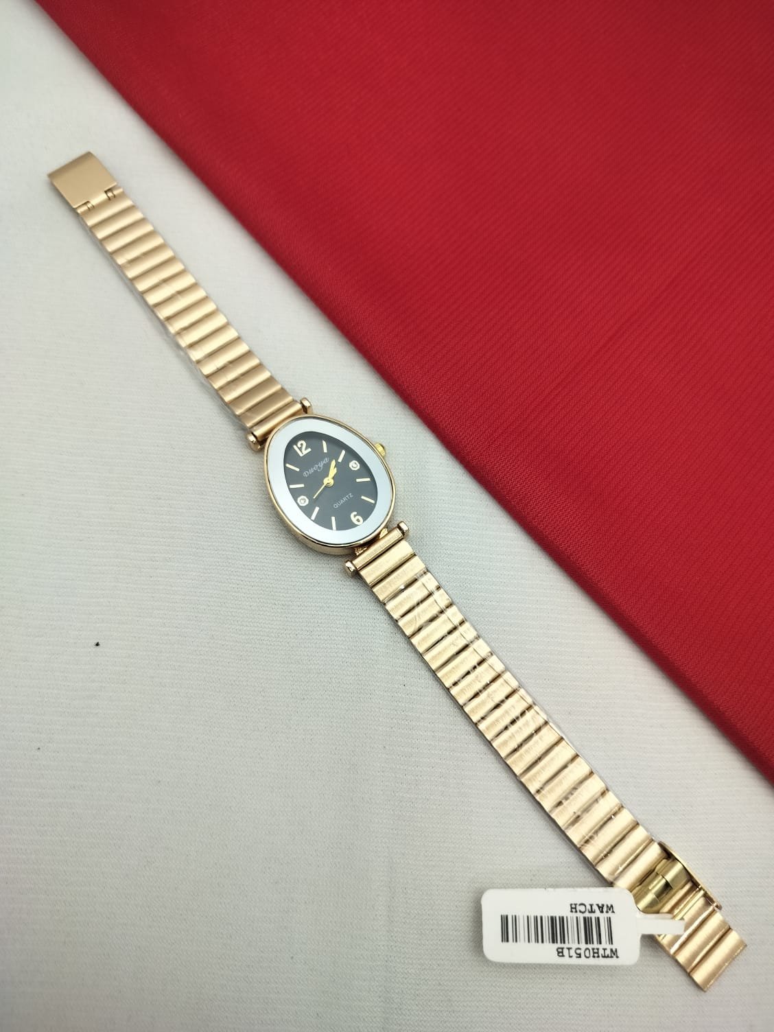 REGULAR WATCH