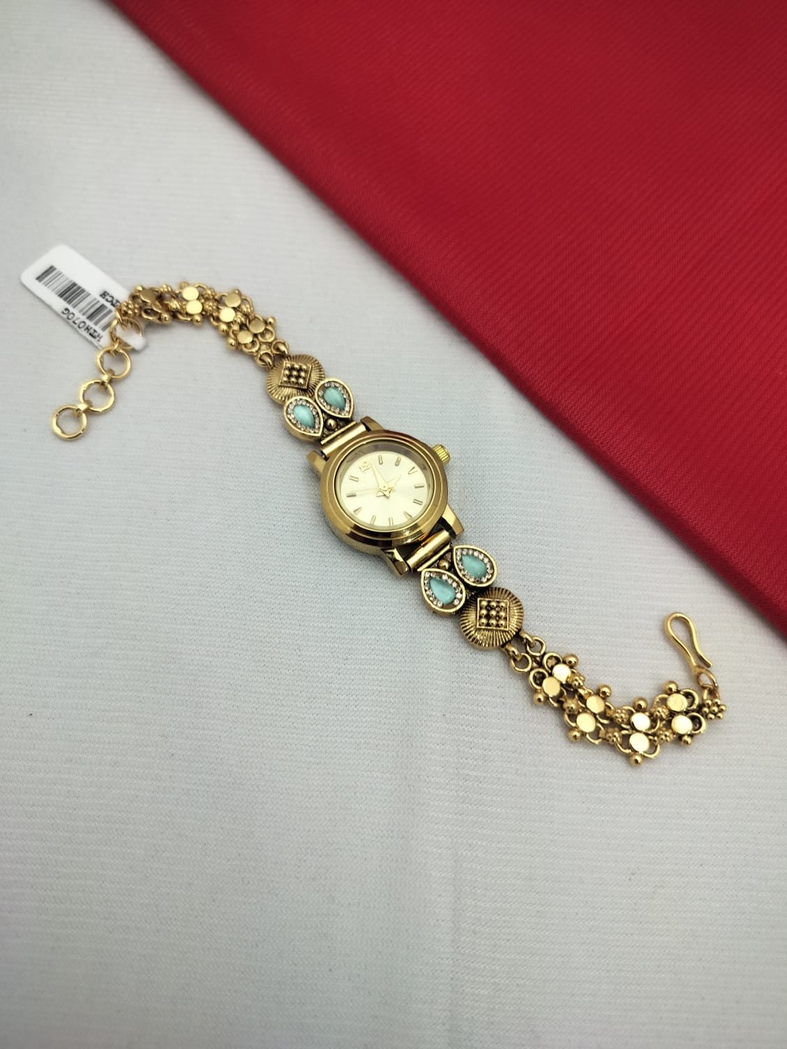 SAVROSKI WATCH